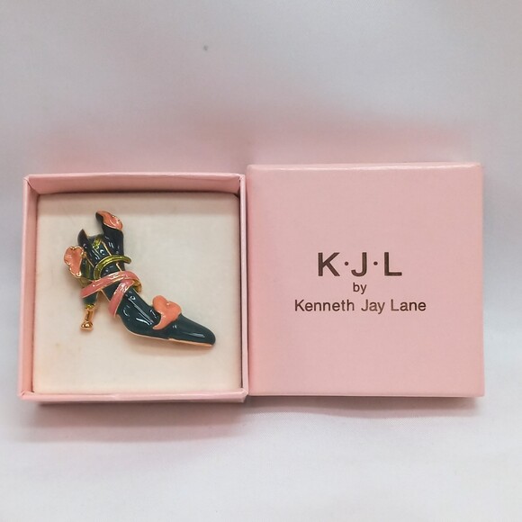 KJL NIB Wrap Around Lily Enamel Shoe Brooch - Picture 2 of 2